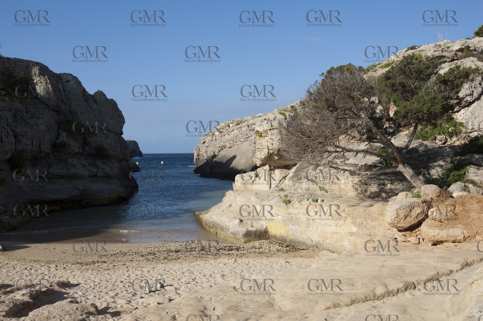 27 08 2010 - Minorque (ESP) -Cala En Blanes (West coast)