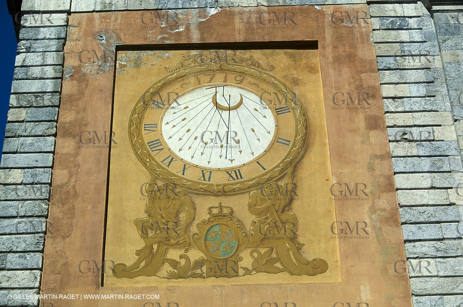 France - Southern Alps - Solar clocks