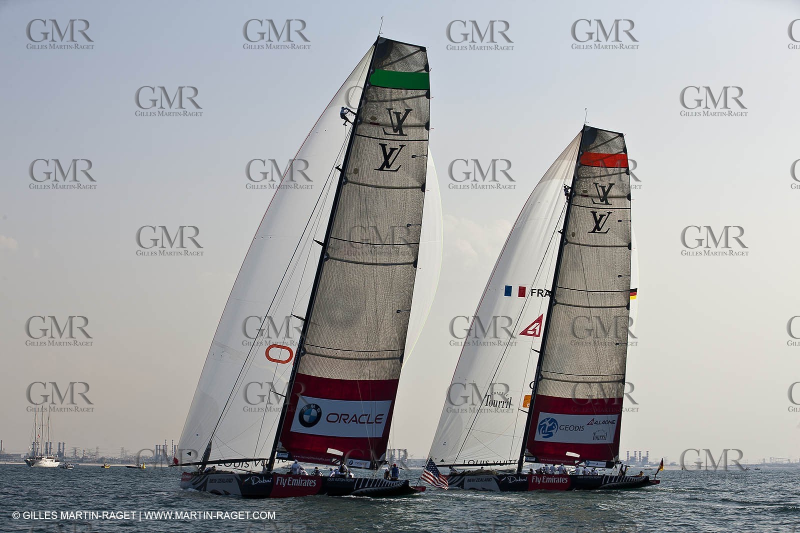 21 11 2010 - Dubai (UAE) - Dubai Louis Vuitton Trophy -  Round 2 - BMW ORACLE Racing