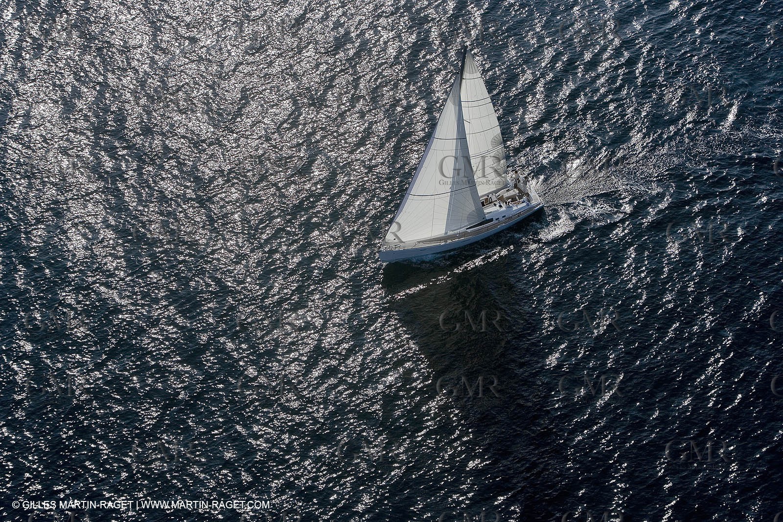 Monocoque de croisiere sous voile