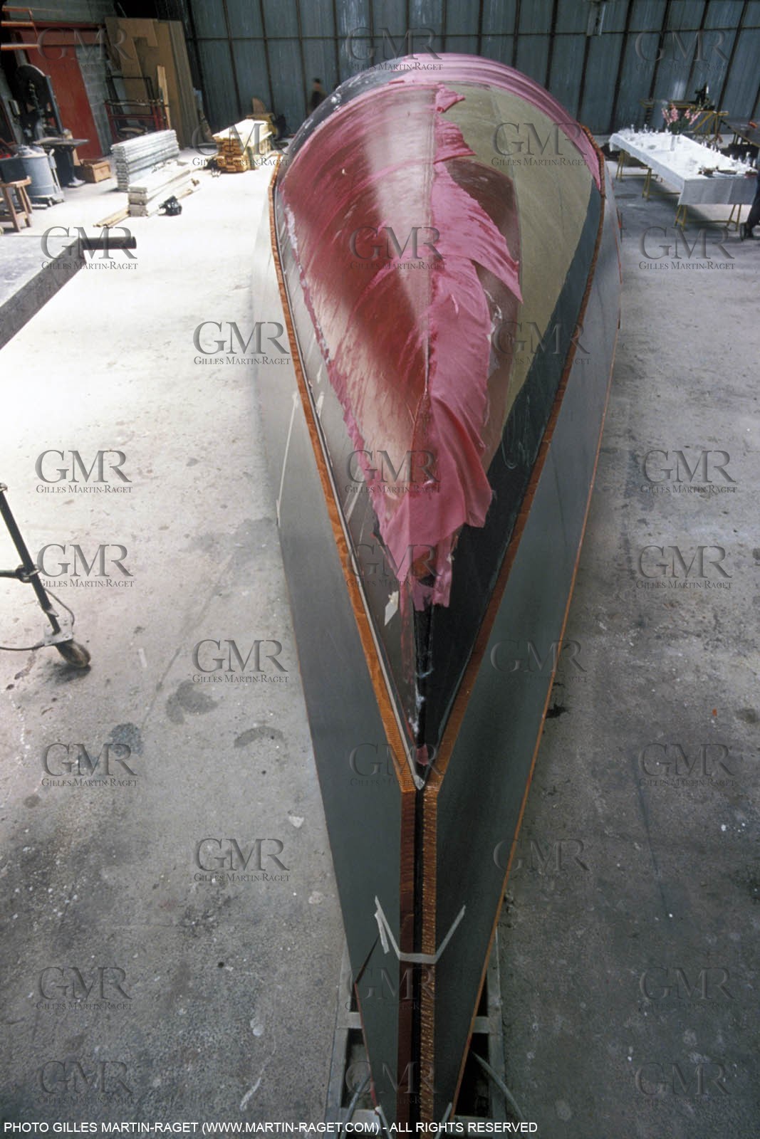 America's Cup, San Diego 1992, F1 (first IACC) buiding at Multiplast