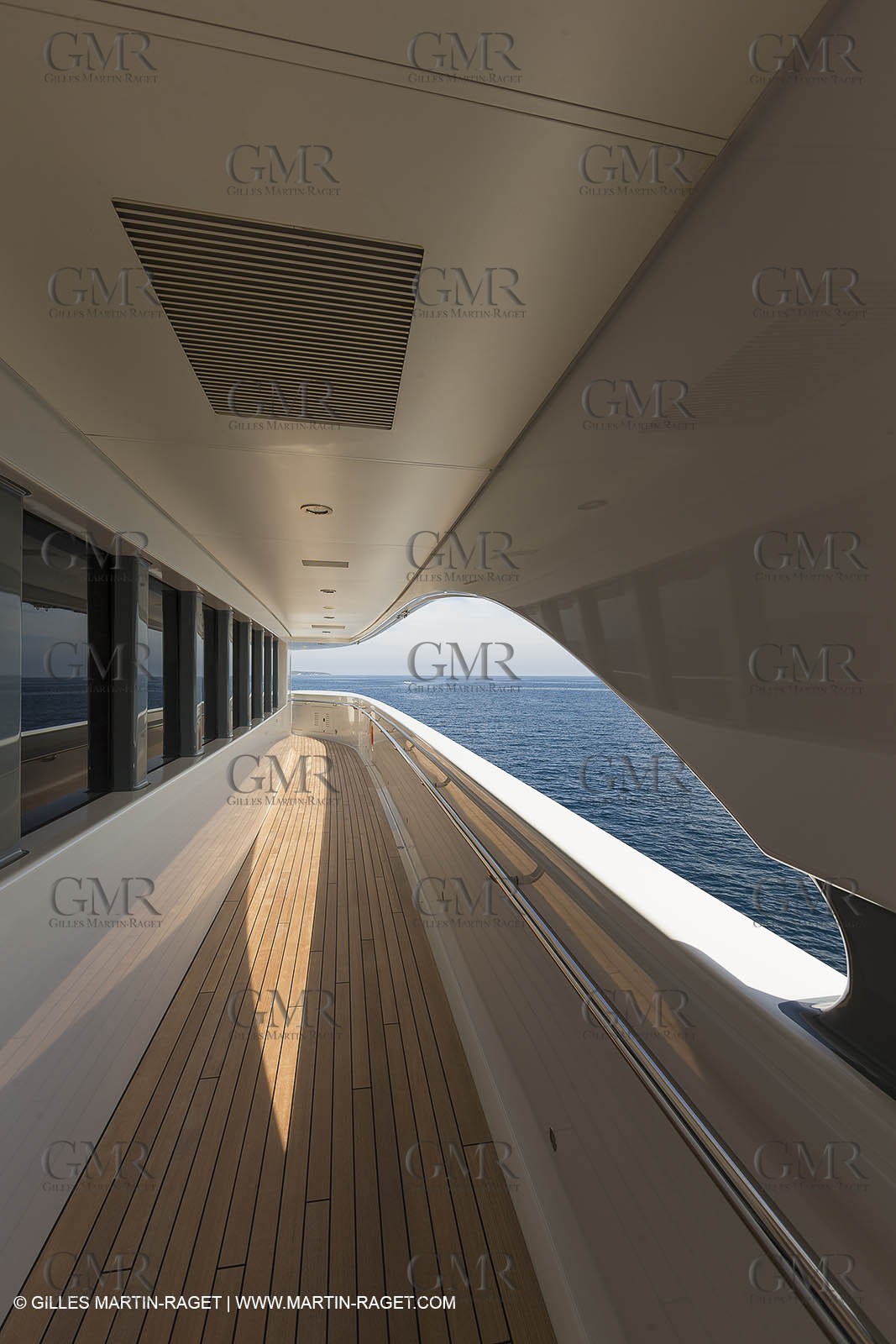 21 09 2014 - Cannes (FRA,83), Motor yacht TV