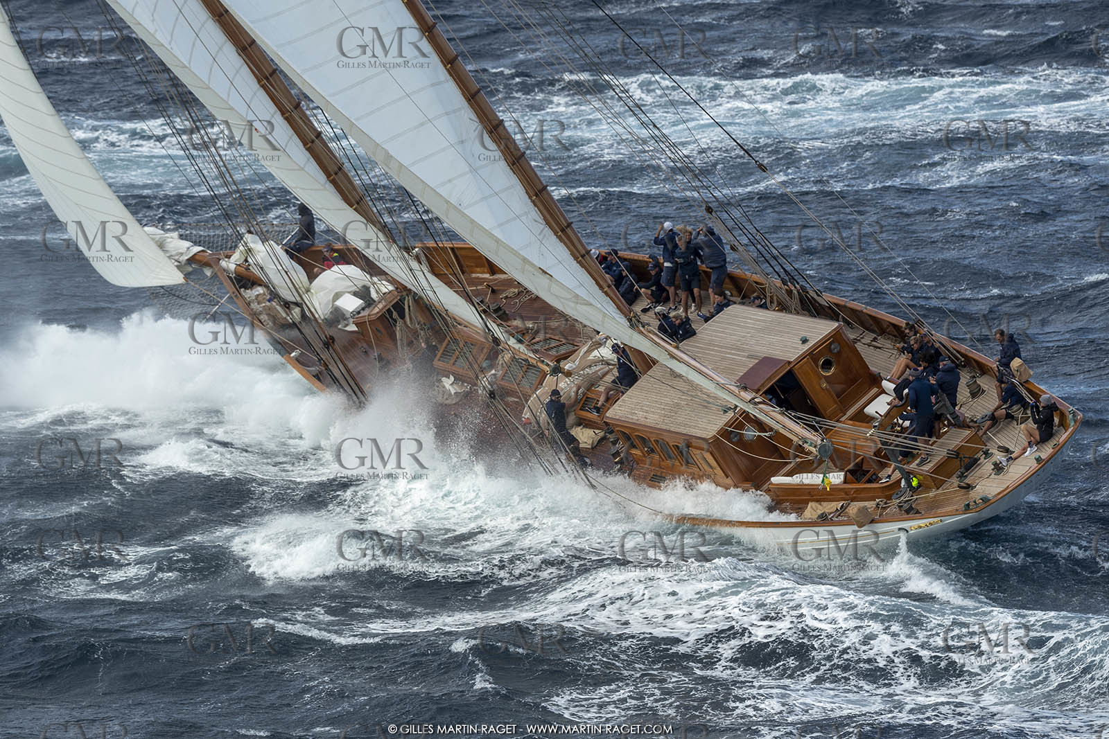 GMR_VST22_D8_7070.jpg