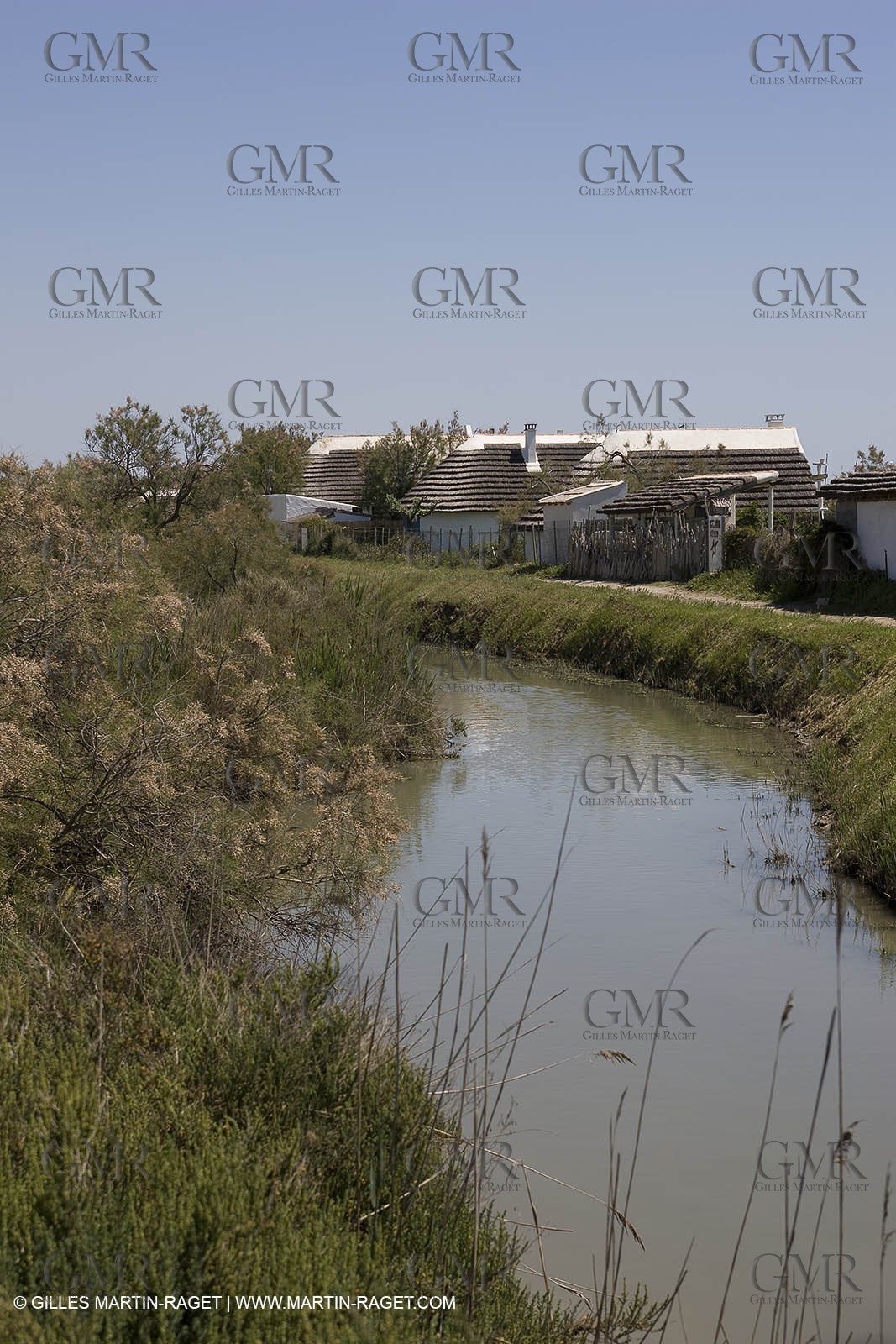 07 05 2008 - Les Saintes Maries de la mer (FRA, 13) - gardians cants