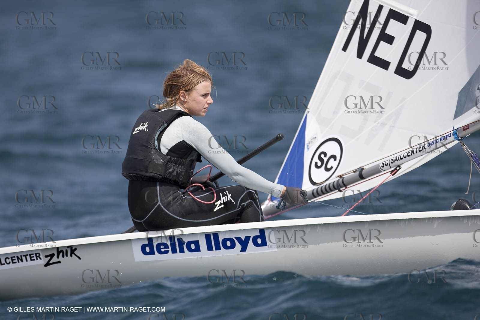 20 04 2010 - Hyères (FRA,83) - SOF 2010 - ZHIK Team - Laser femmes - Marit Bouwmeester