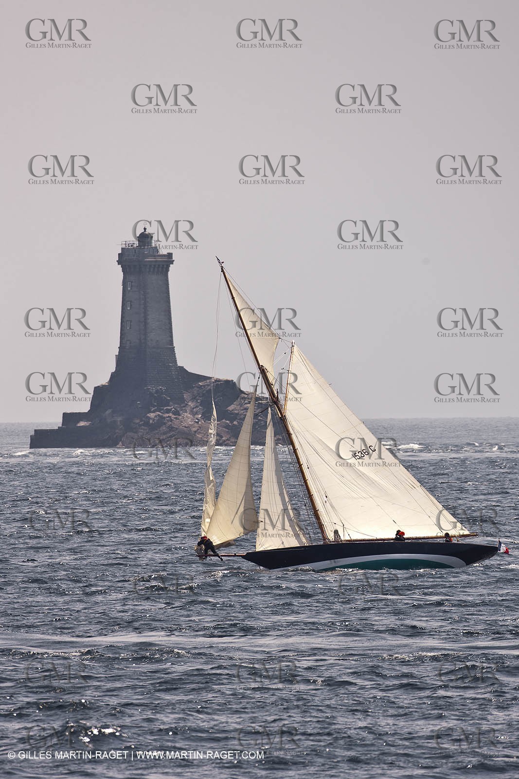 19 05 2010 - Raz de Sein (FRA,29) -  Pen Duick