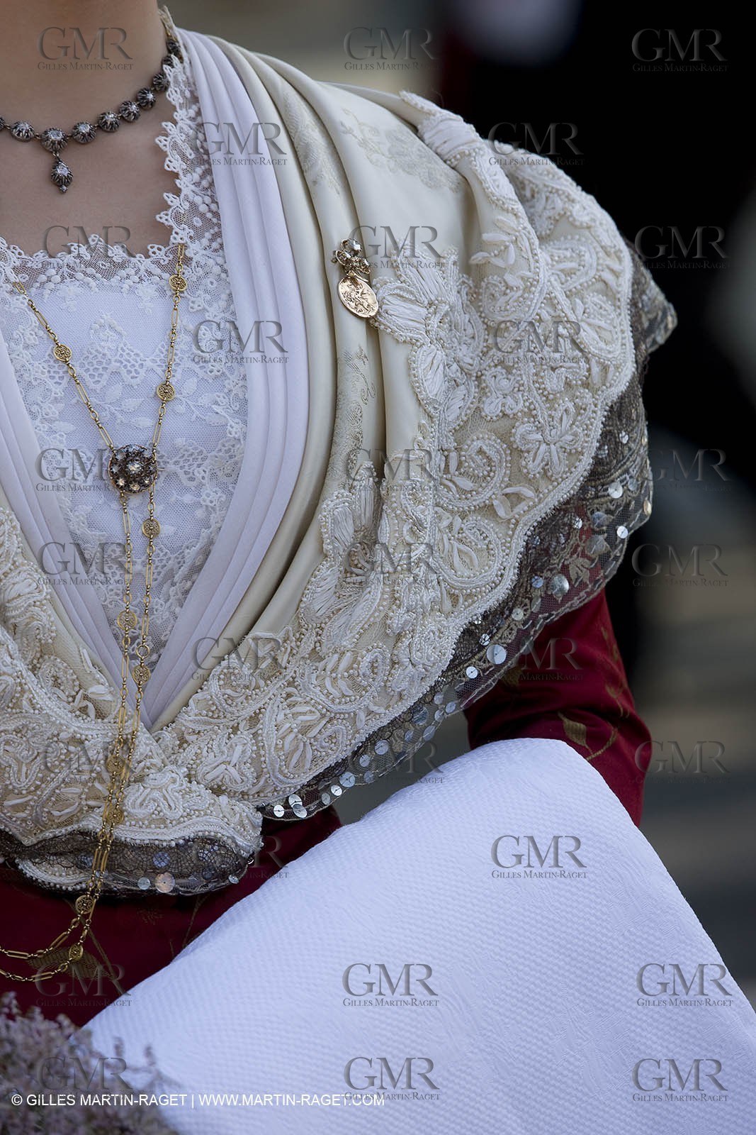 01 05 2008 - Arles (FRA,13) - Queen of Arles election