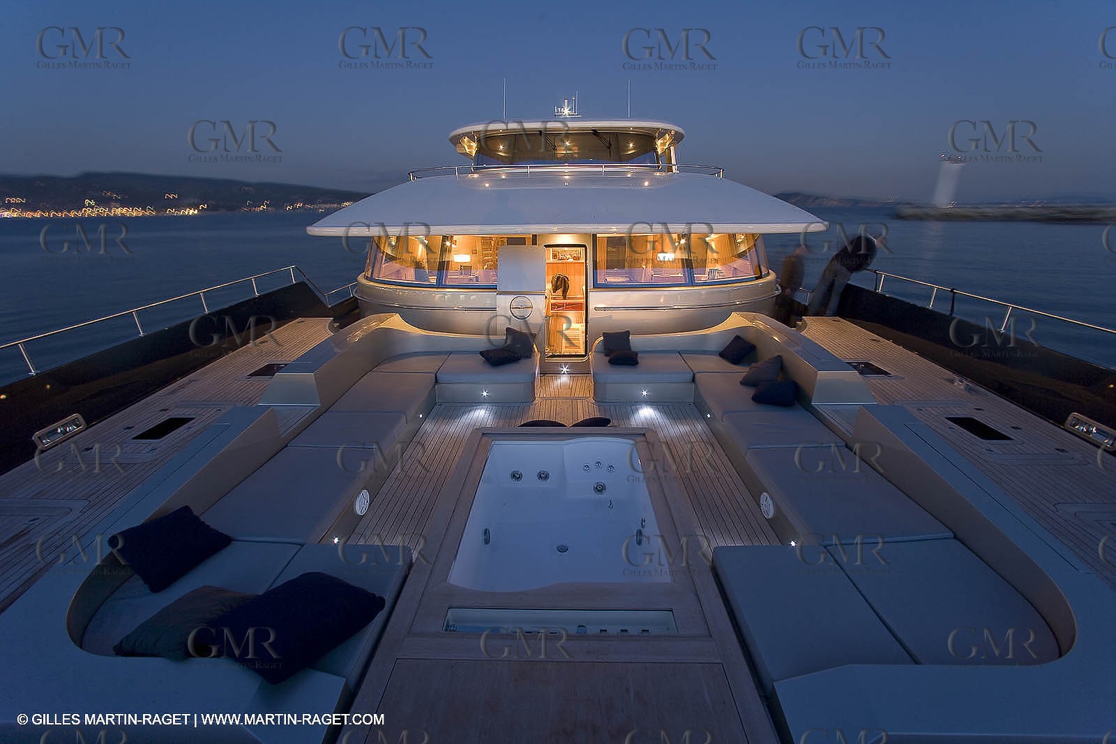 08 02 2008 - La Ciotat (FRA, 13)- Motor Yacht catamaran Bradley (Vaton design, H2X built)