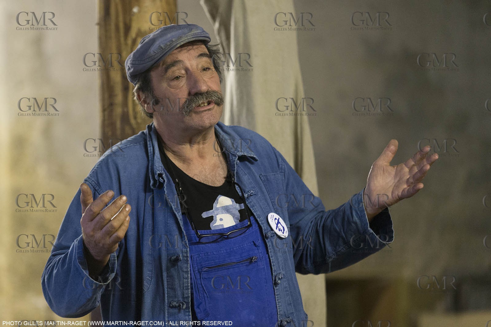 14 11 2015, Saint-Etienne du Grès (FRA,13), Tradiniotnal Hand making of olive oil at Mill de la Croix, Philippe Calot