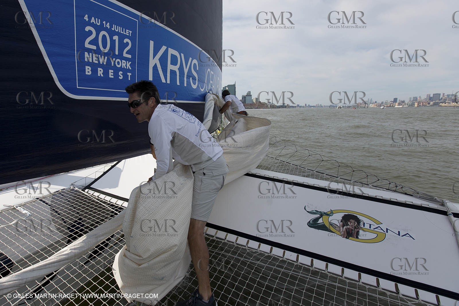 05 07 2012 - New York (USA) - Ocean Krys Race - Speed runs in fornt of NY city