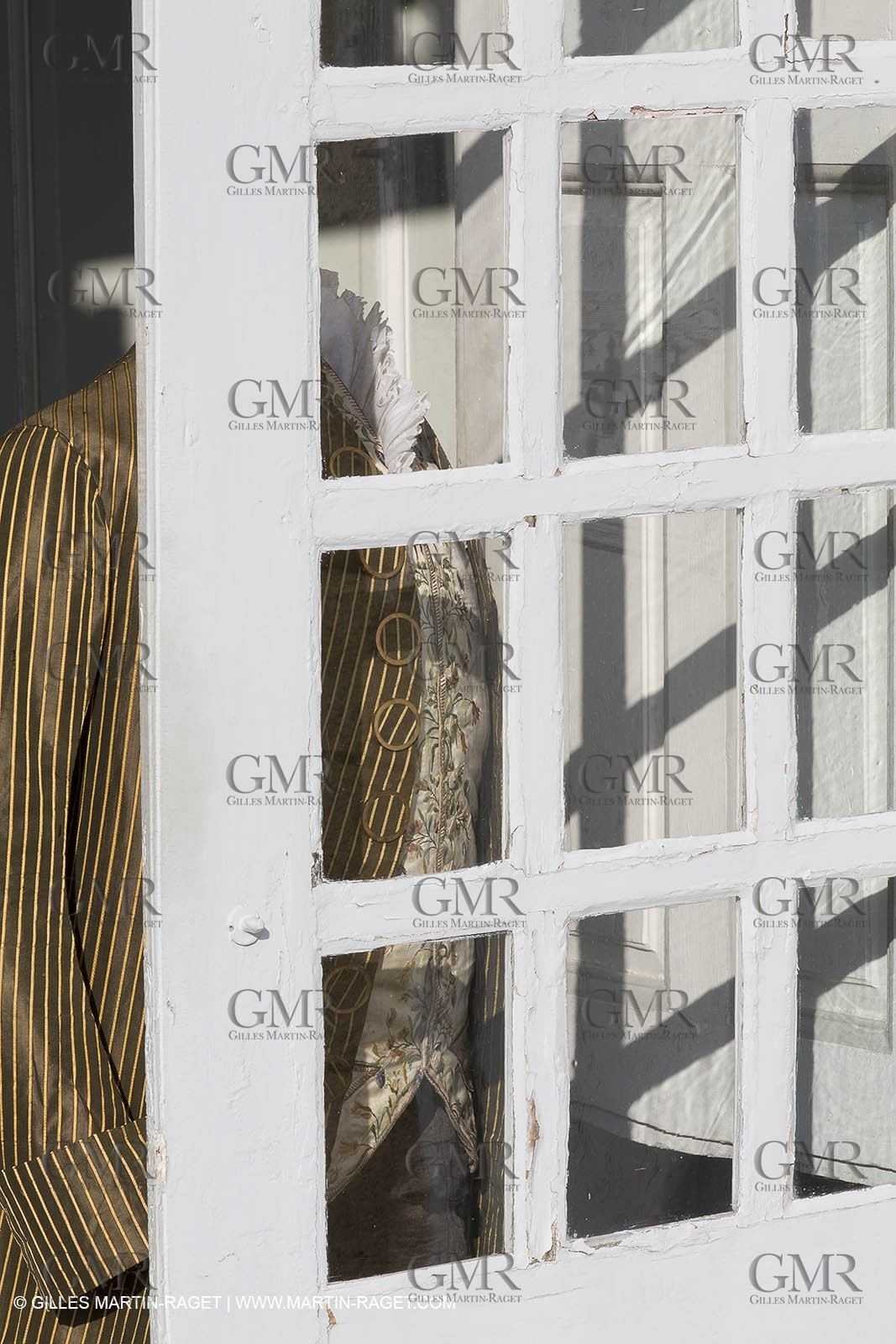 31 10 2013 - Ansouis (FRA,84) - Ansouis castle - Costumes of the exhibit Men costumes