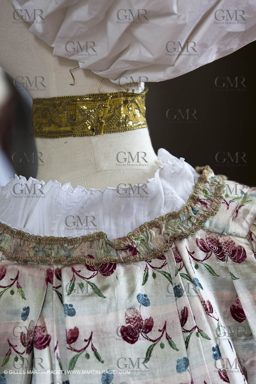 06 07 2012, Toulon (FRA,83), Villa Rozemaine, exhibition 'Fashion Dresses