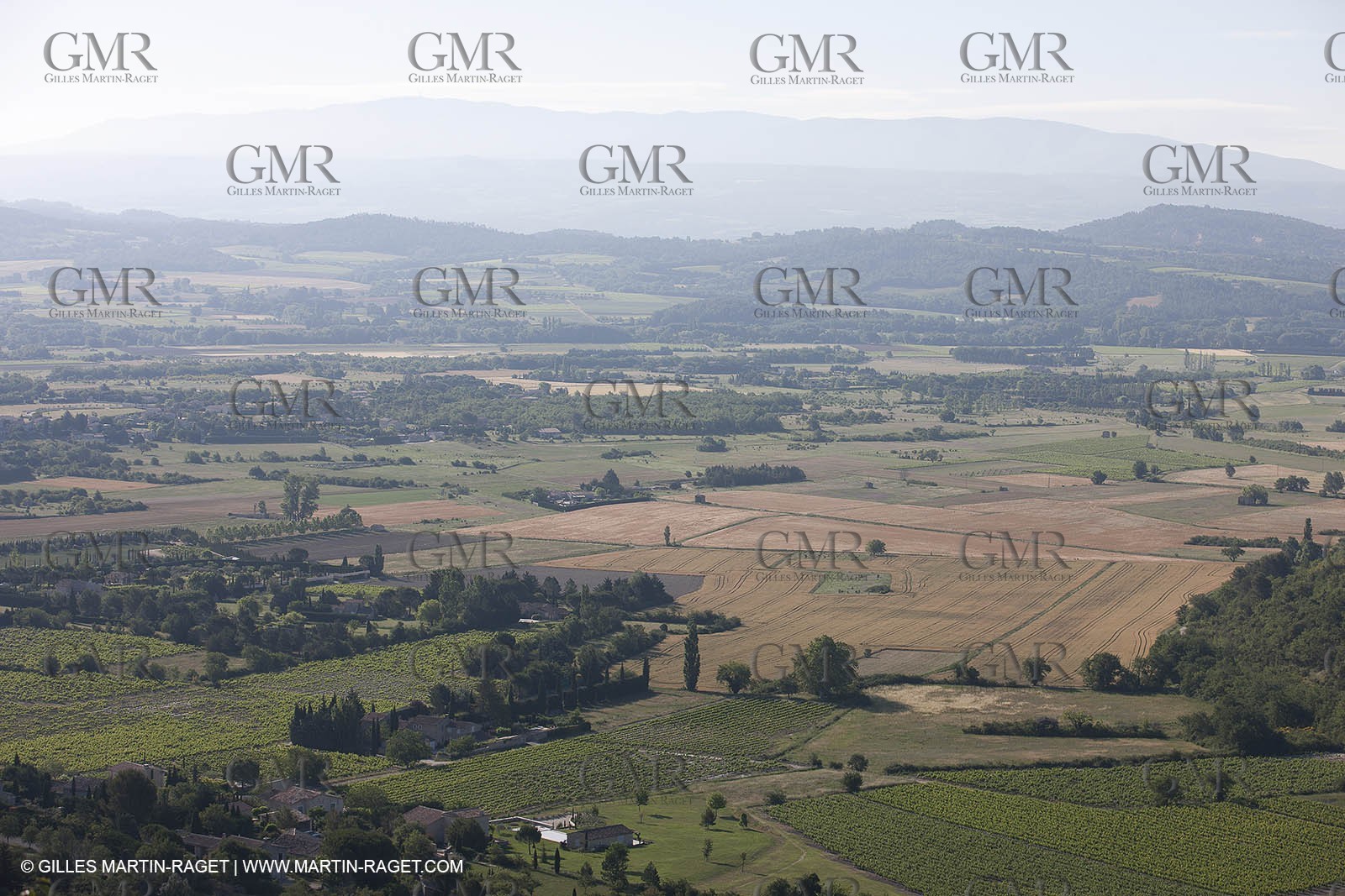 10 06 2012 - Gordes (FRA, 84)