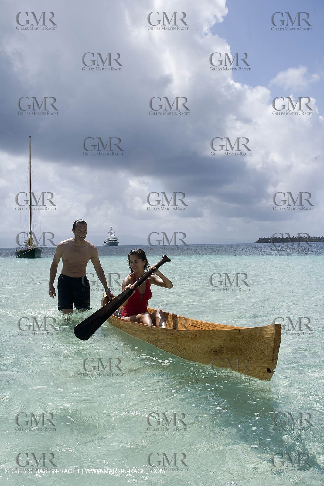 01 02 2008 - San Blas Archipelago (Panama) - Motor Yacht Senses