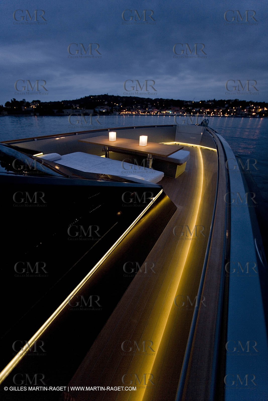 29 09 2007 - St Jean Cap Ferrat - Wally Yachts - Wally Power 70 - Lau Lau