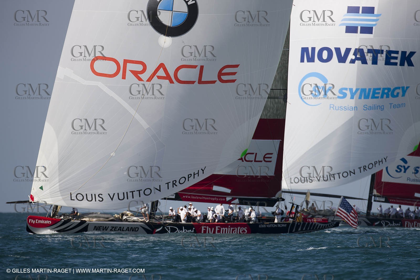 19 11 2010 - Dubai (UAE) - Dubai Louis Vuitton Trophy -  Round 2 - BMW ORACLE Racing Vs Synergy