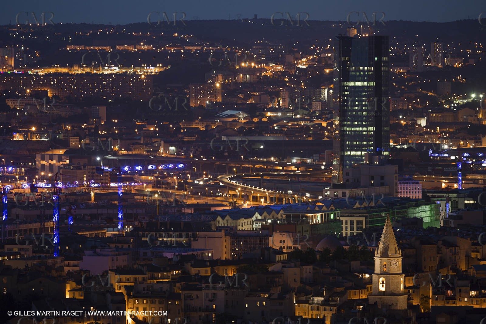 05 06 2012 - Marseille (FRA,13) - quartiers nord, au prmier plan le quartier du Panier
