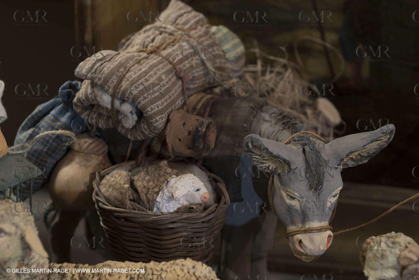 27 01 2018; L'isle sur Sorgue (FRA; 84); Les antiquaires; Crèche et santons de Jean-Jacques Bourgeois