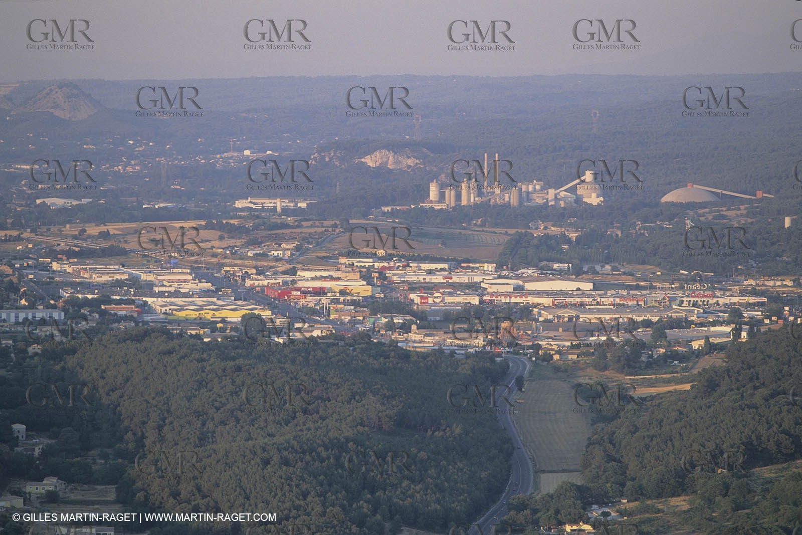France, Provence, Pays d'Aix en Provence, Plan de Campagne