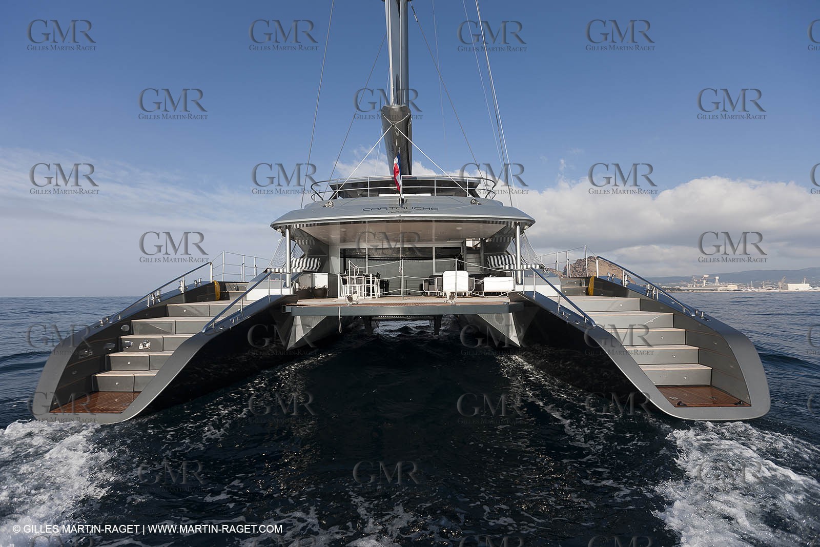 25 02 2011 - La Ciotat (FRA,13) - Super Yachts - Chantier H2X - Cartouche