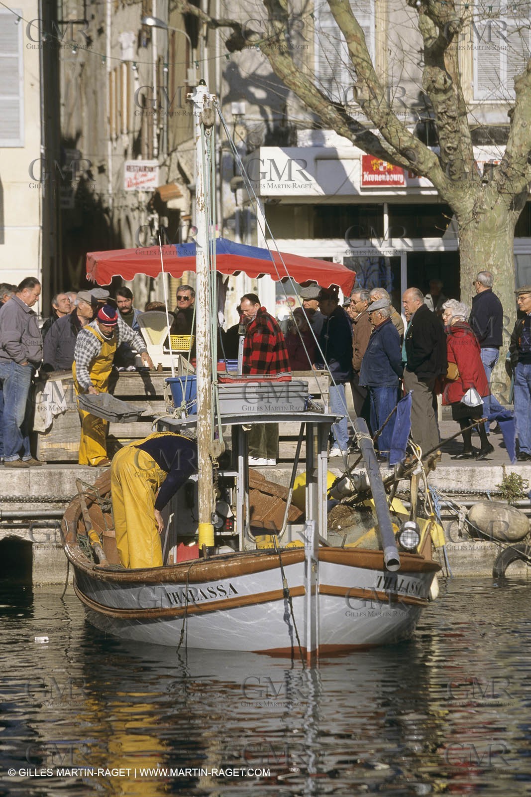 Pêche, barques, pointus, pêcheurs