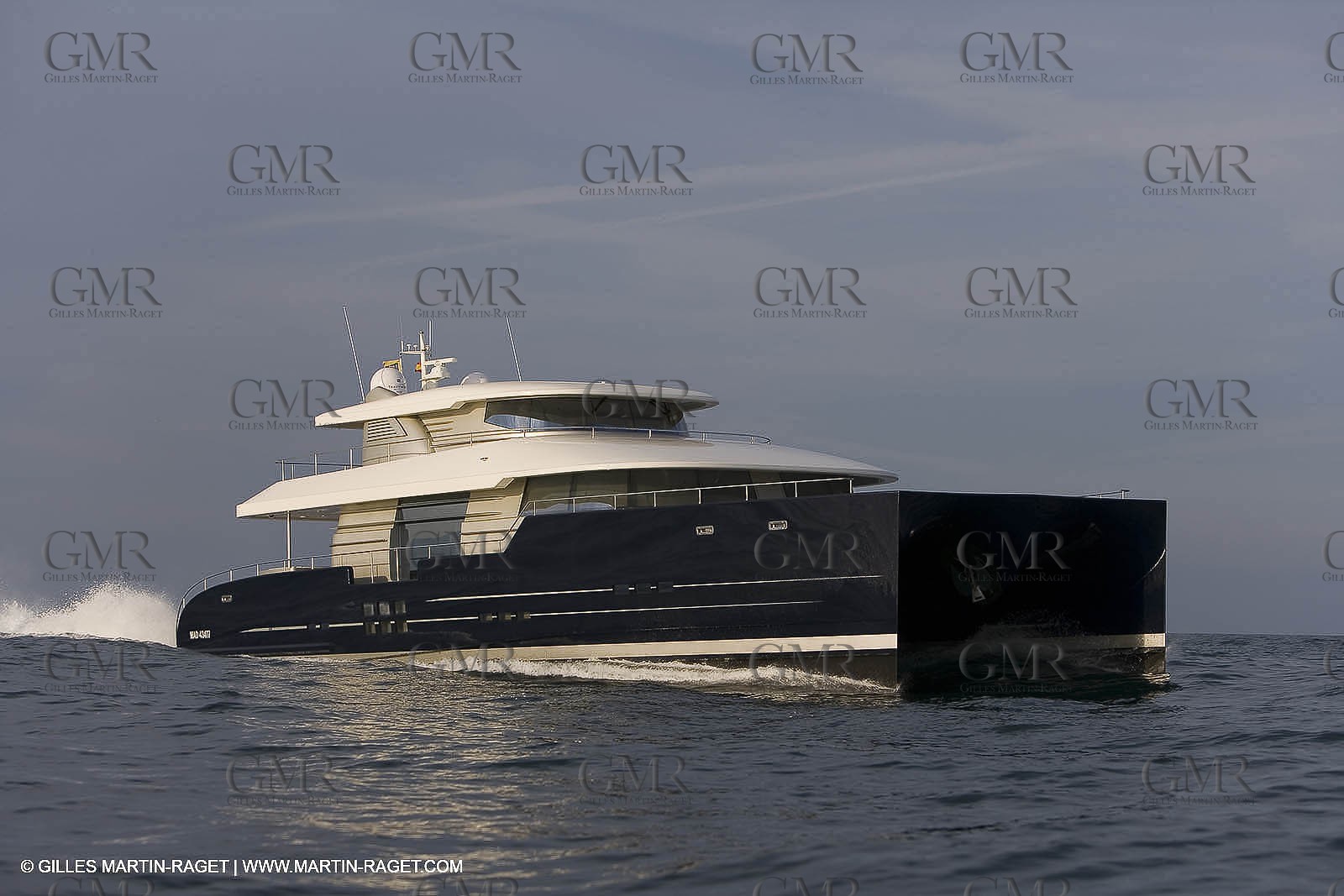 11 06 2007 - Valencia (Spain) - Super Yacht Catamaran Bradley, Gilles Vaton design built by H2X in la Ciotat (France)