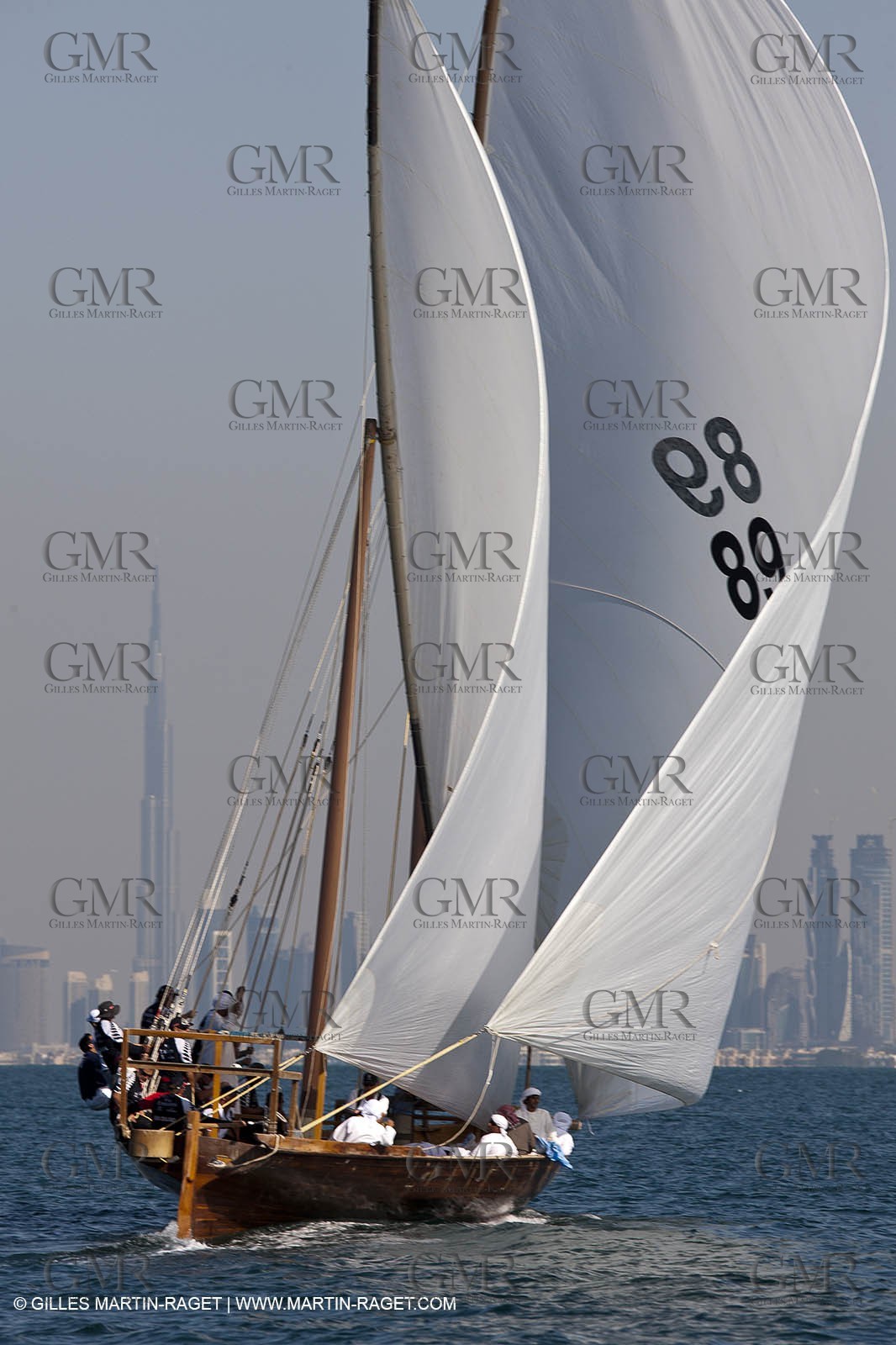 20 11 2010 - Dubai (UAE) - Dubai Louis Vuitton Trophy - Traditionnal dhow races for competing teams