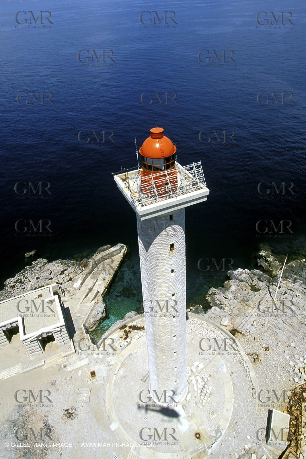 Planier lighttower