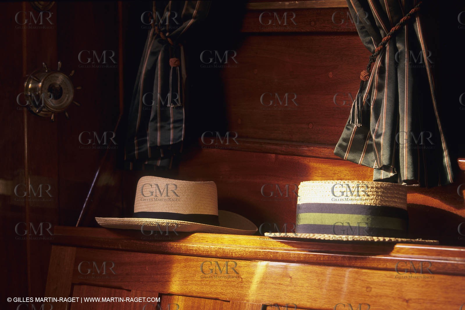 Classic Yachts, Classic Motor yachts, Mohican