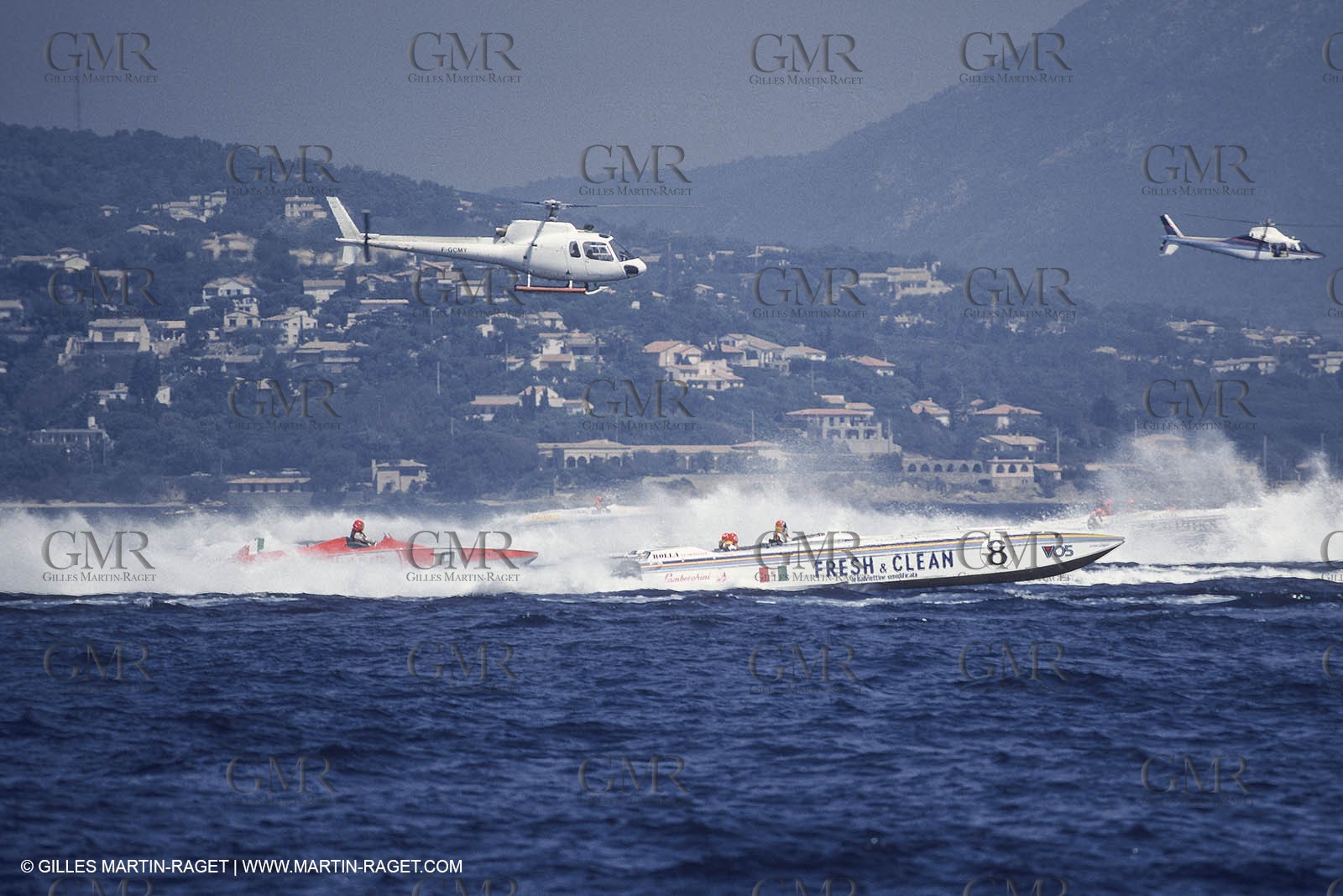 Powerboating, offshore racing
