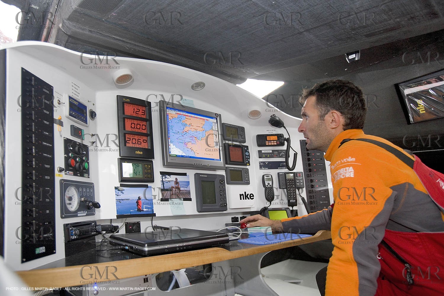 22 09 206 - Cherbourg - IMOCA - Mono 60 - Delta Dore - Jeremie Beyou