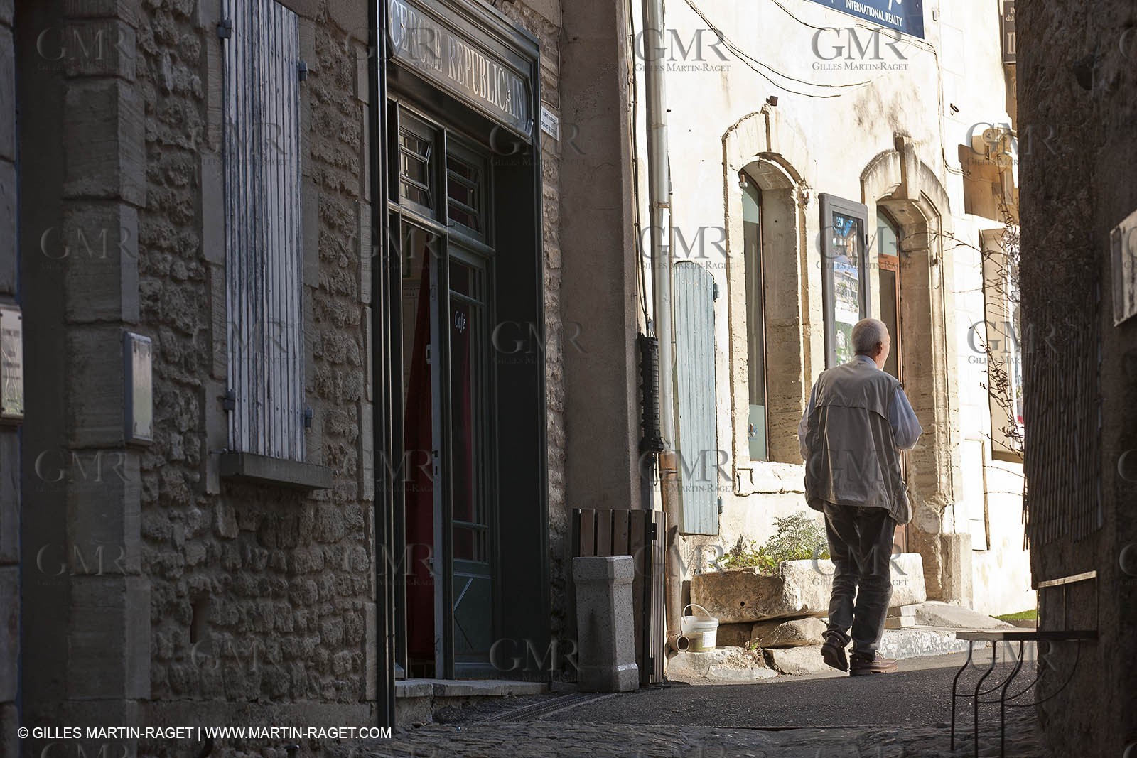10 06 2012 - Gordes (FRA, 84)