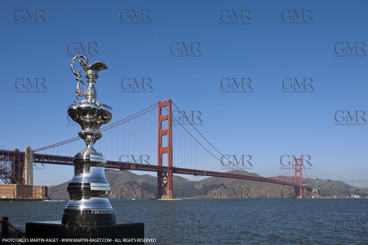 04 01 2011 - San Francisco (USA, CA) - 34th America's Cup - The America's Cup in San Francisco - Golden Gate Bridge