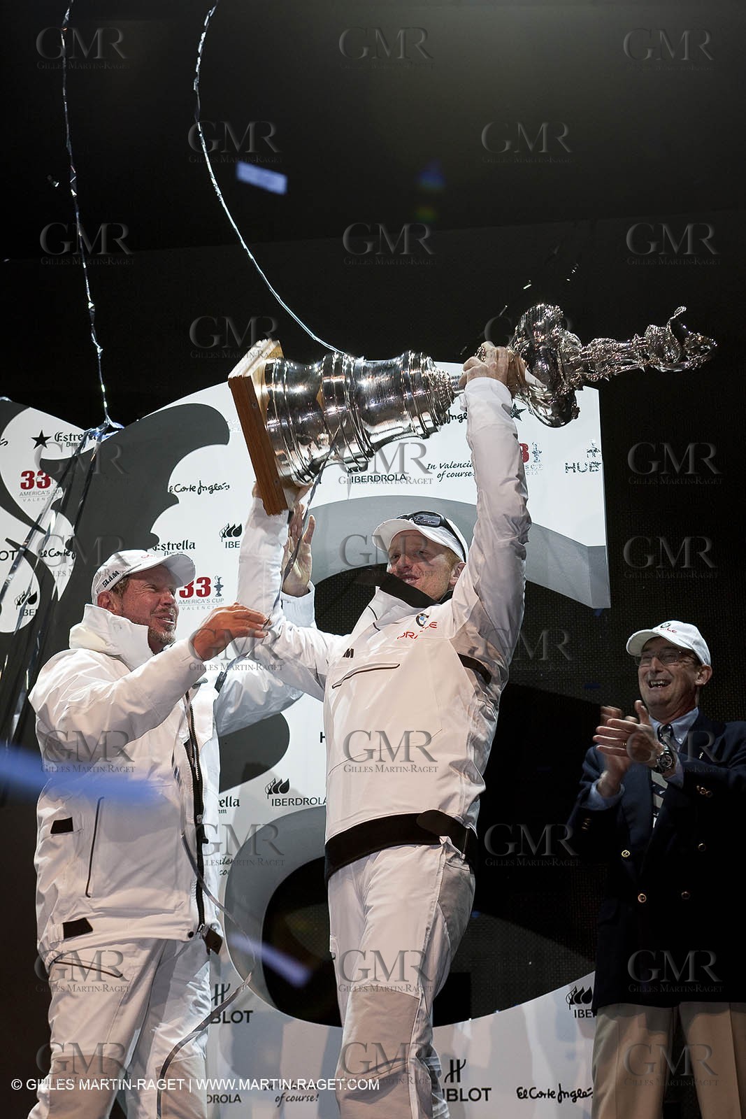 14 02 2010 - Valencia (ESP) - 33rd America's Cup - BMW ORACLE Racing - Race 2