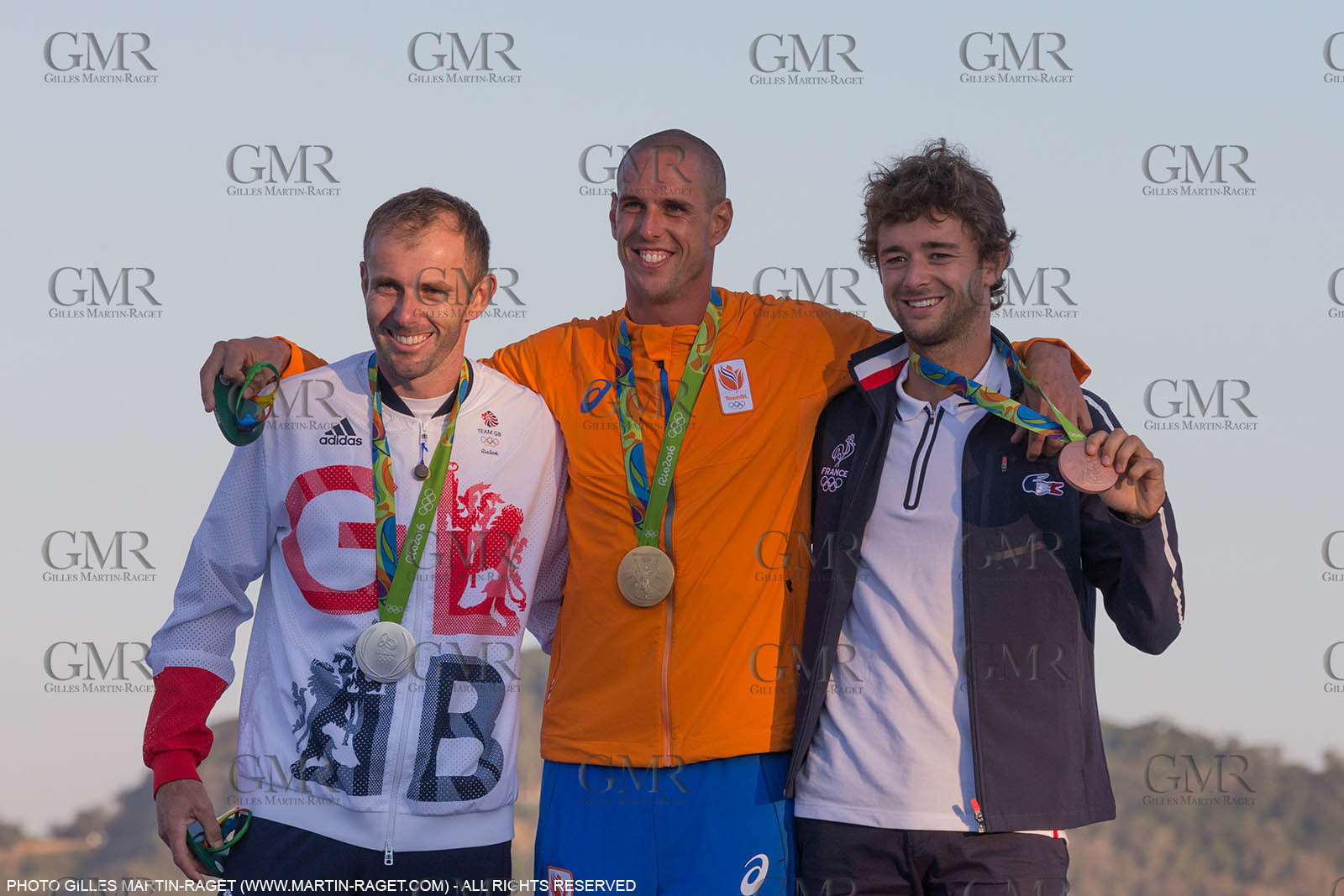 14 08 2016, Rio de Janeiro (BRA), 2016 Olympic Games, Sailing, RSX Men medal ceremony, Nick Dempsey (GBR), Van Rysselberghe Dorian (NED), Pierre le Coq (FRA)