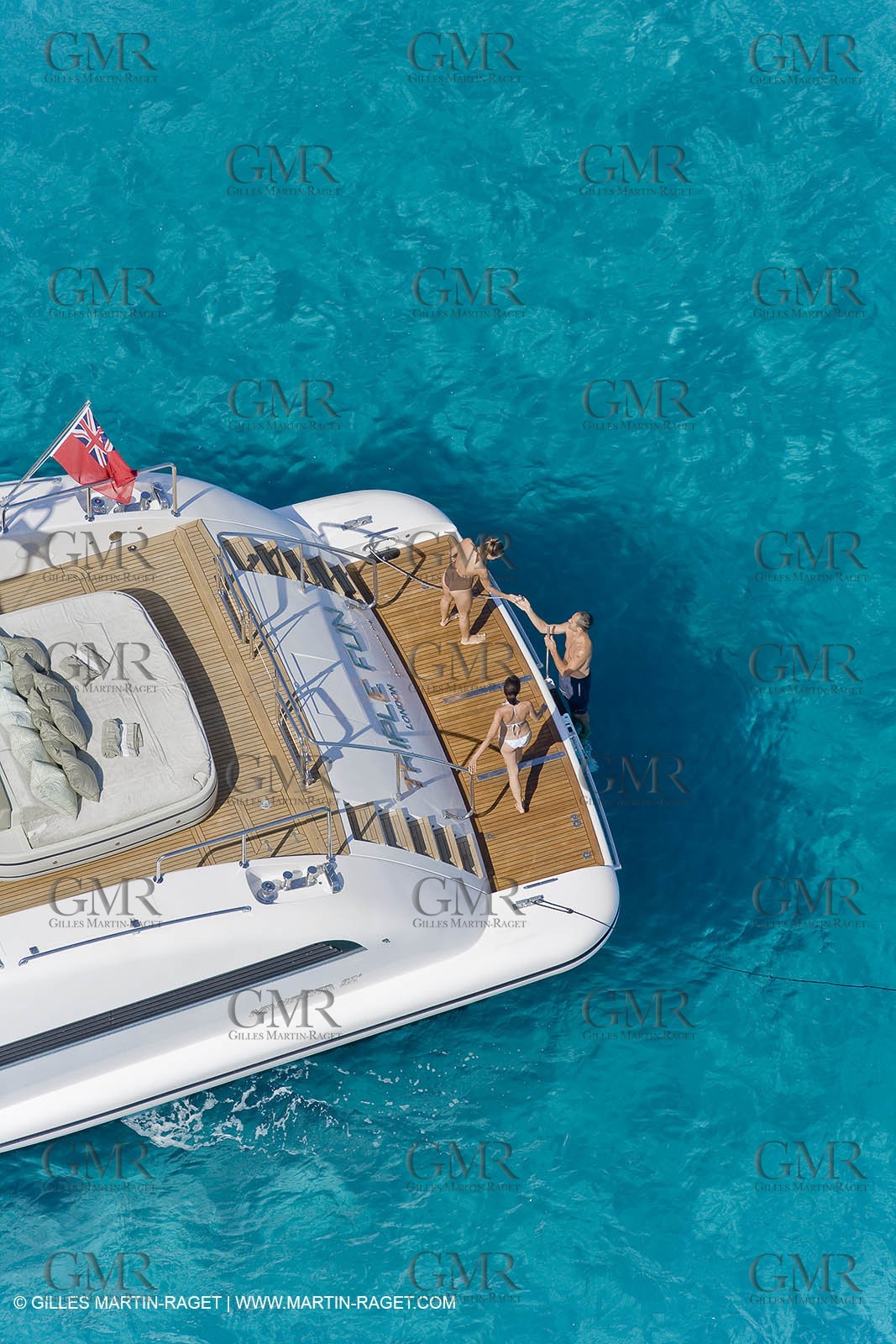 06 09 2007 - Saint Tropez (FRA, 83) - Superyachts - Motoryachts - Mangusta 92 Triple Fun in Saint Tropez - Mooring at Club 55 at Pampelonne Beach