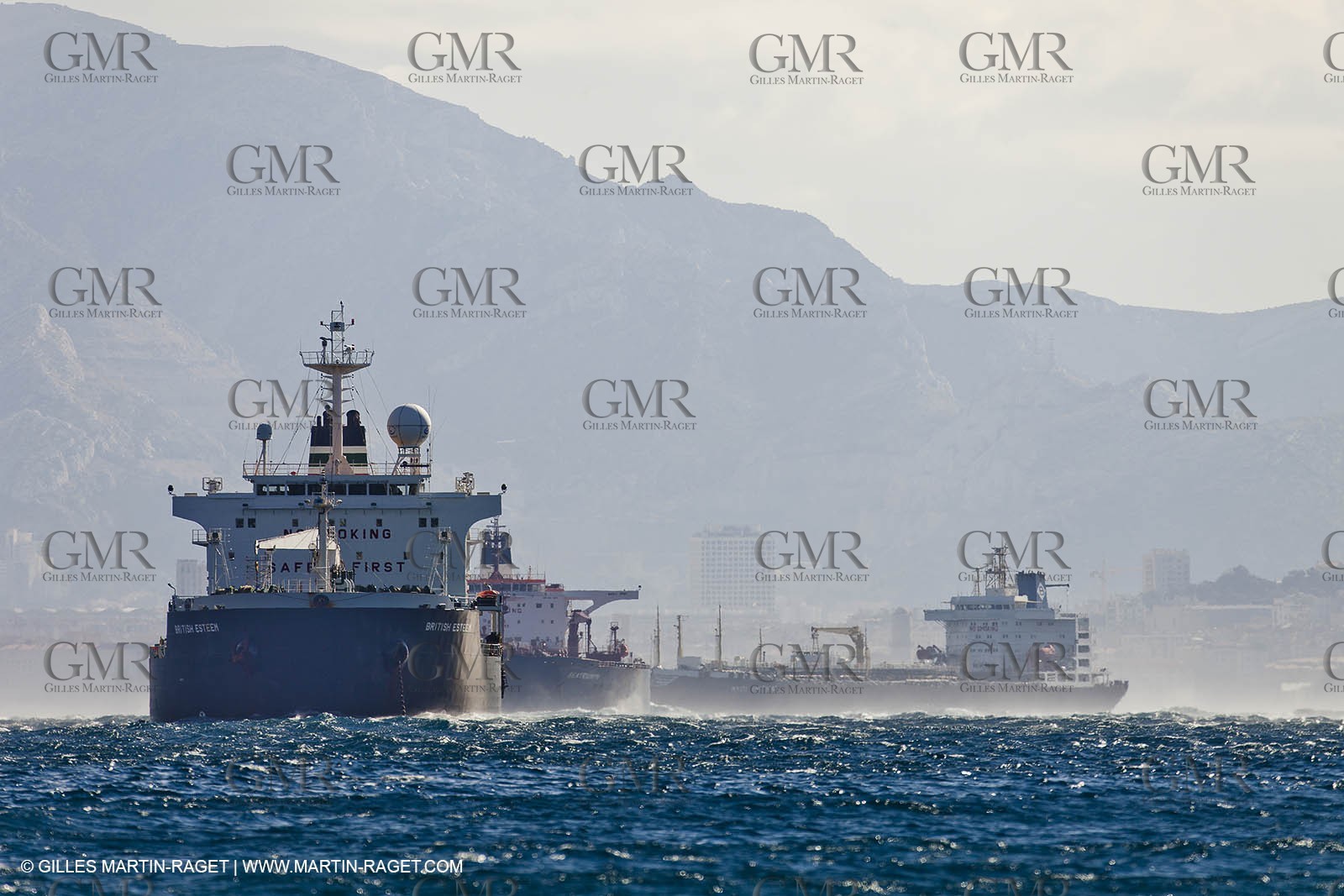 25 10 2010 - Marseille (FRA,13) - Ships at the mooring due to a strike of the harbour staff