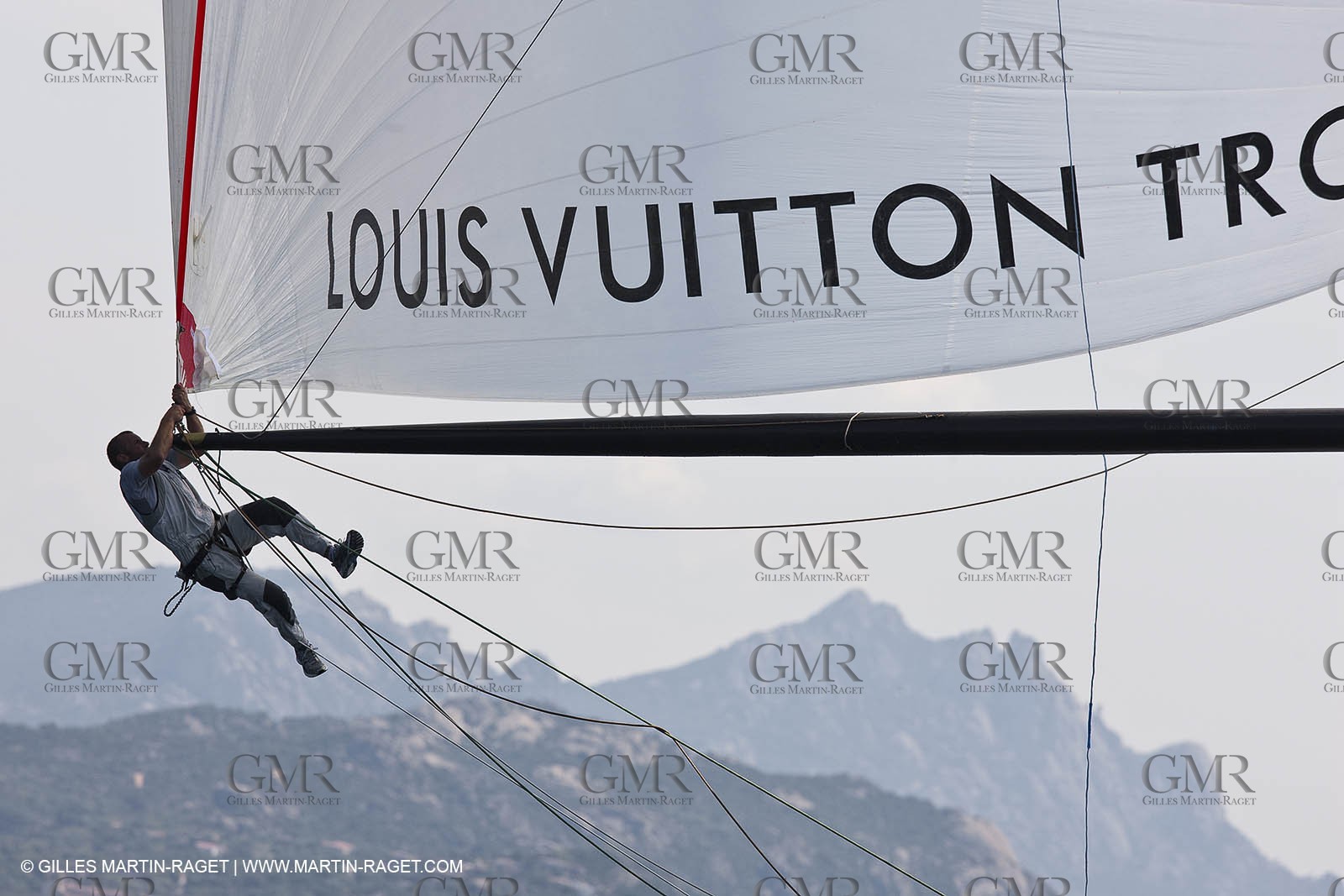 19 05 2010 - La Maddalena (ITA, Sardinia) Louis Vuitton Trophy - BMW ORACLE Racing - Training