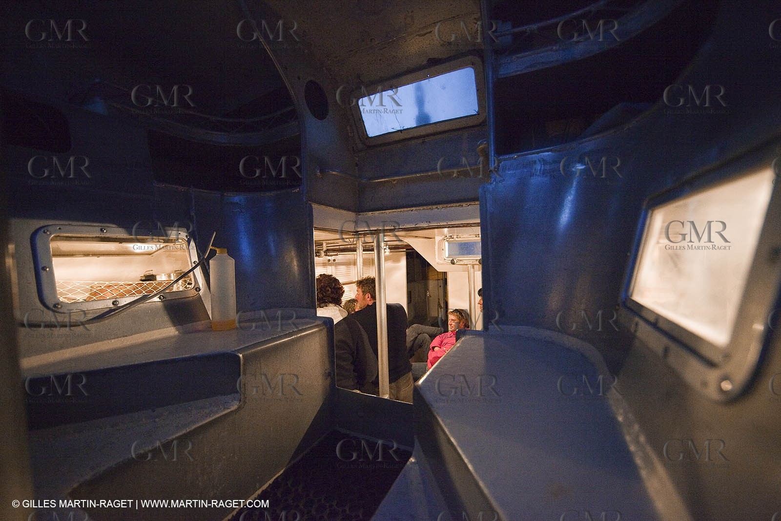 19 05 2010- Benodet- (FRA,56)  -  Pen Duick VI dans l'Odet