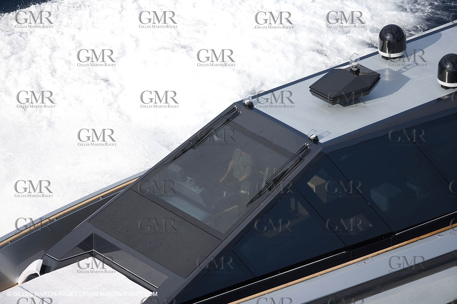 29 09 2007 - St Jean Cap Ferrat - Wally Yachts - Wally Power 70 - Lau Lau