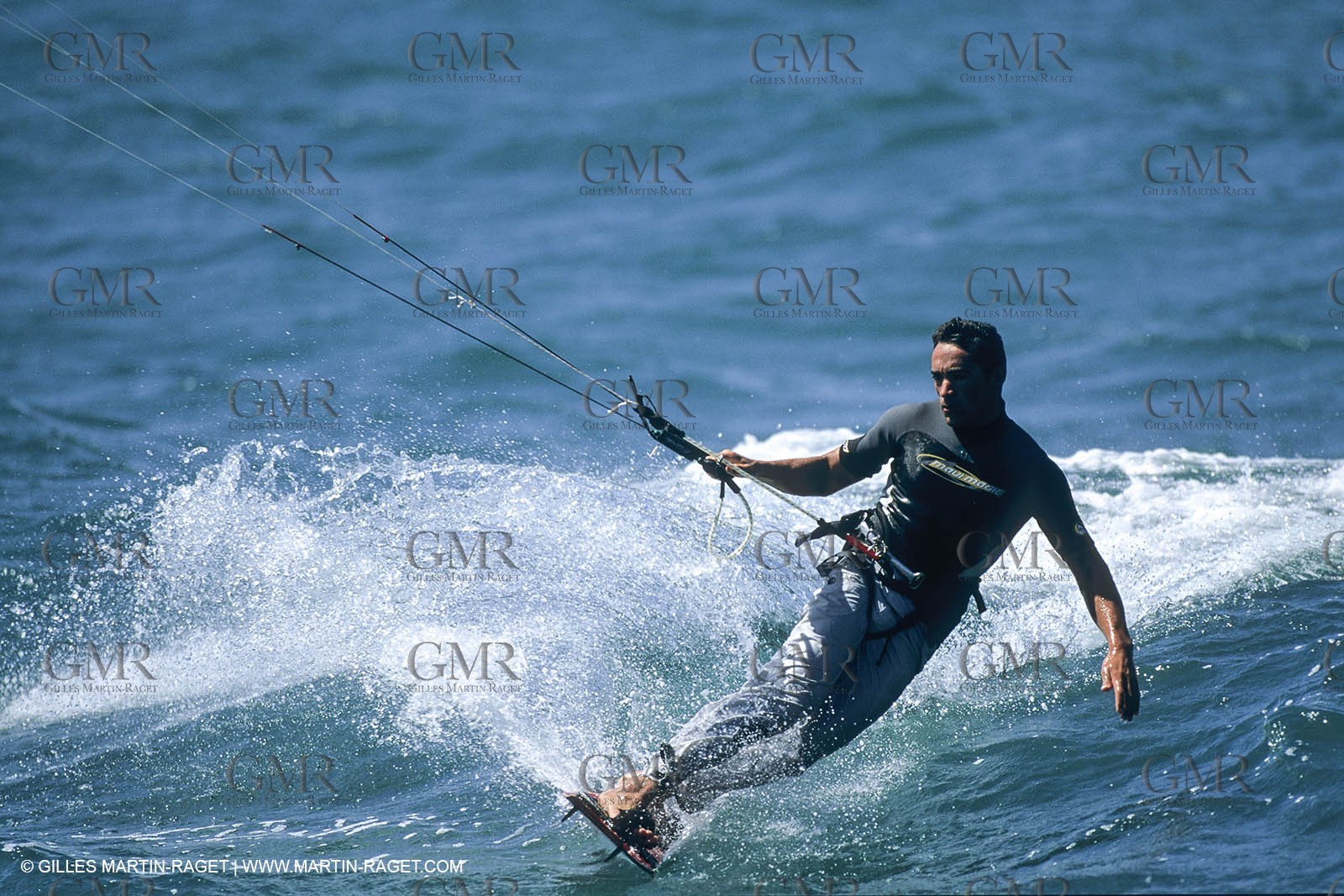 Watersports, Kite surfing