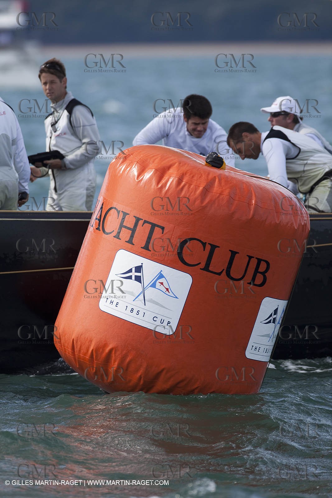 03 08 2010 - Cowes (UK, IOW) - The 1851 Cup -  BMW ORACLE Racing - Day 1.