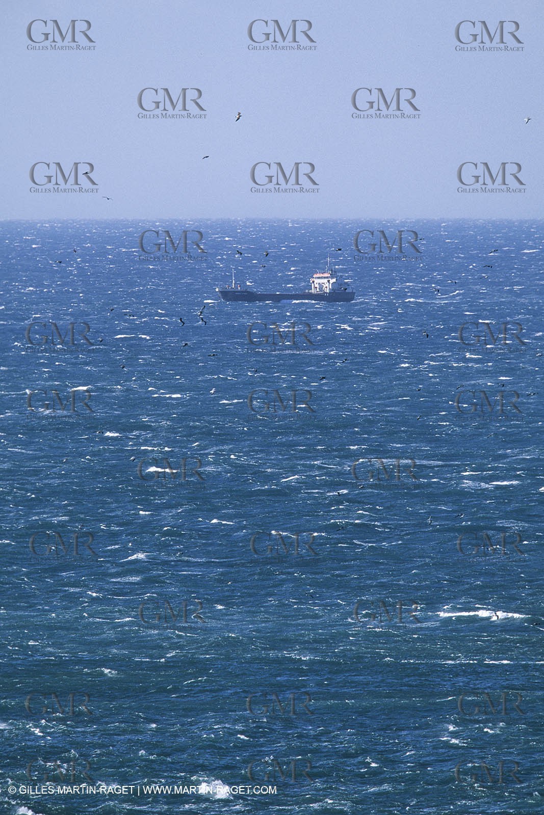 Monde maritime, marine world, Ships at sea, navires en mer