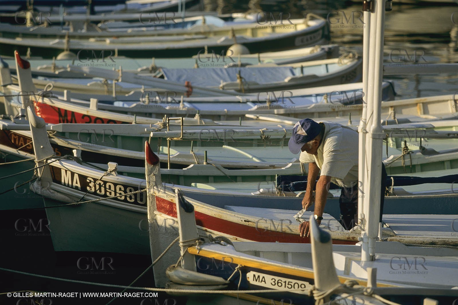 Pêche, barques, pointus, pêcheurs