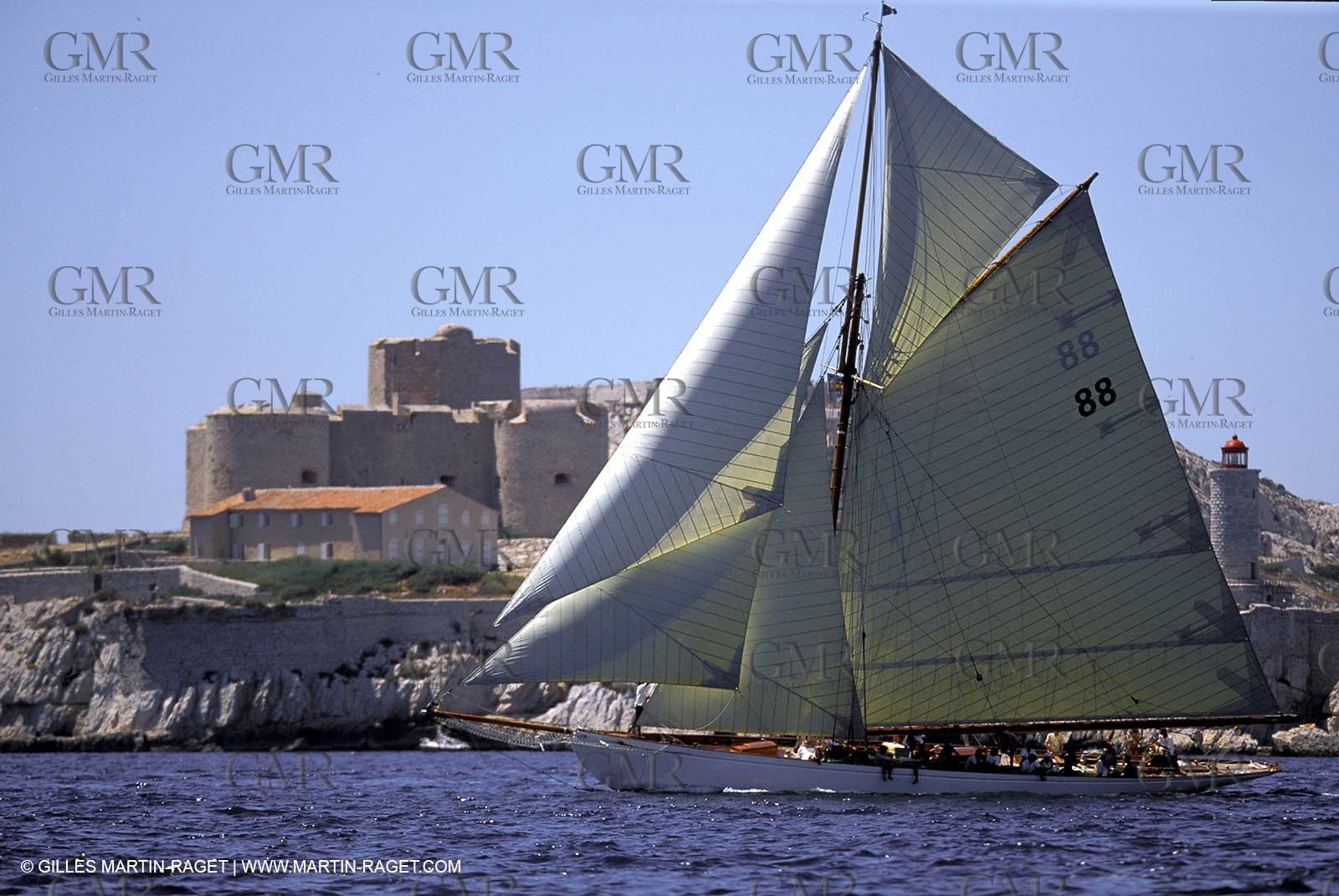 Moonbeam - Yachts classiques - Voiles du Vieux Port 2003