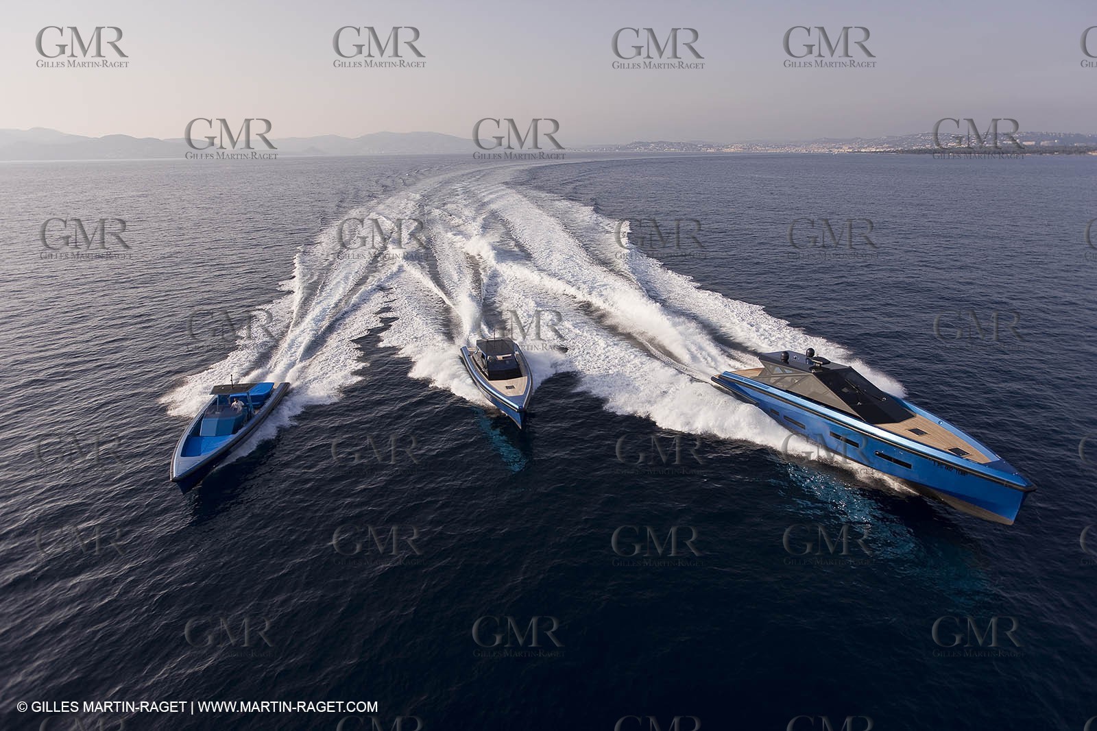 14 10 2008 - Cannes (FRA, 06) - Super yachts - motoryachts - Wally yachts - Wallypower 64 - Wallypower 48 - Wally tender