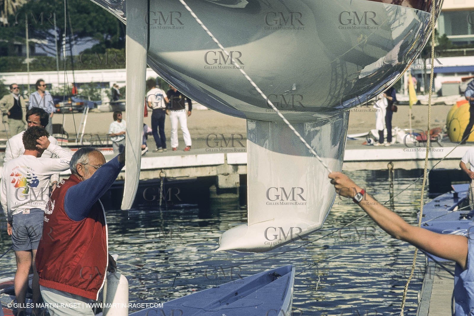 6 m JI World's, Cannes