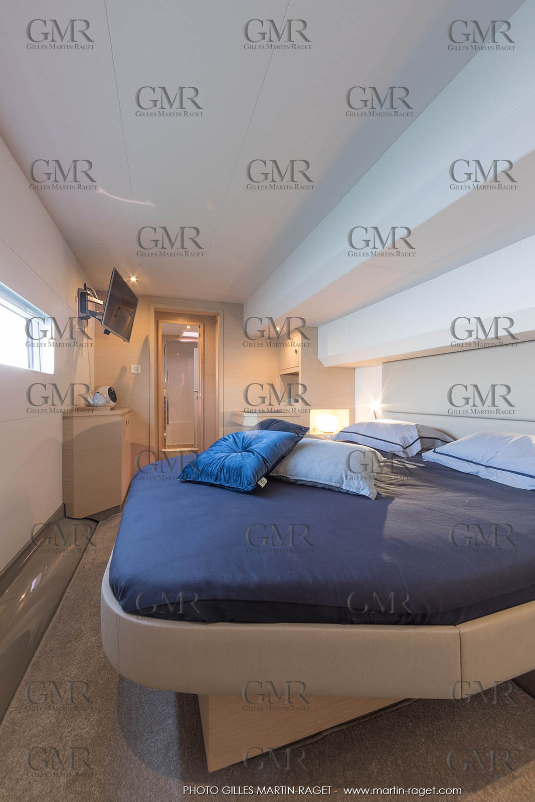 17 05 2017, Porquerolles (FRA,12), Fountaine-Pajot MY 44