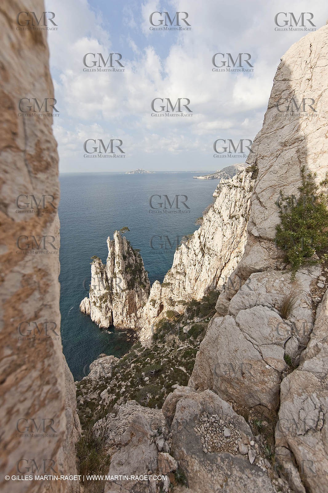 20 03 2009 - Marseille (FRA, 13) - Les Calanques - Pic de l'Eissadon and devenson cliffs