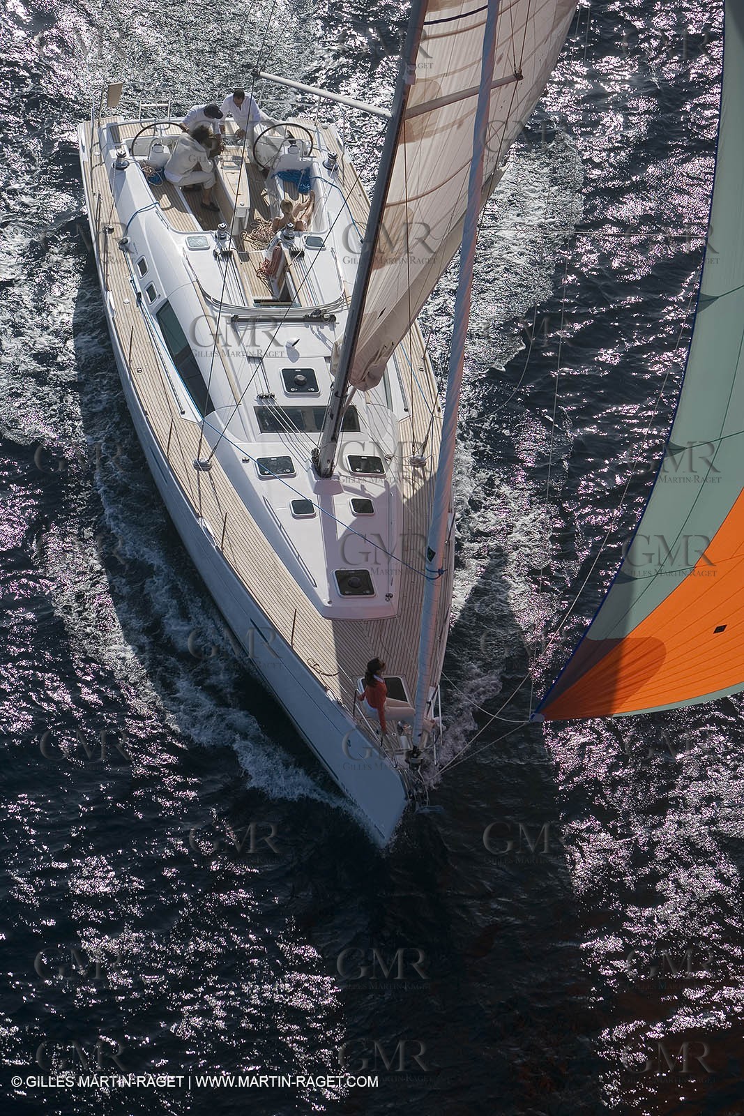 Crusing monohull sailing